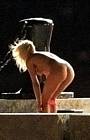 Anna Faris Nude