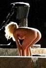 Anna Faris Nude