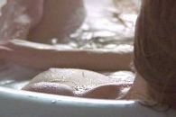 Diane Lane Tub