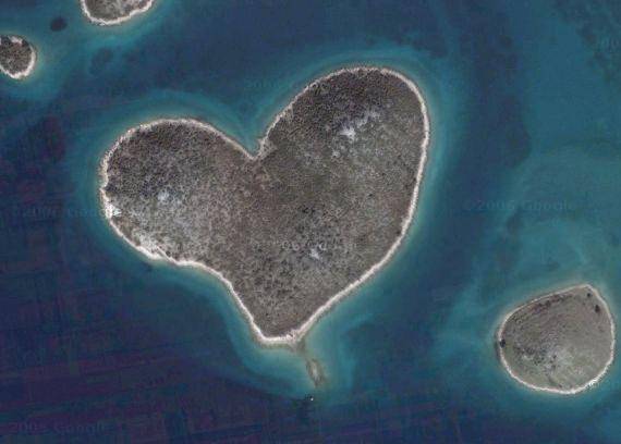 Heart-Shaped Island