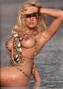 Pamela Anderson Nude